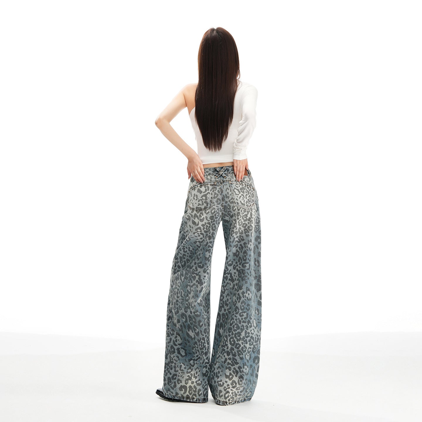 အမျိုးသမီးဘောင်းဘီ Leopard Print Design Wide Leg Jeans သန့်ရှင်း Fit Loose Casual Straight Leg Trousers